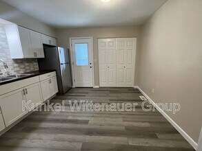 10 Blackburn Manor in Millstadt, IL - Building Photo - Building Photo