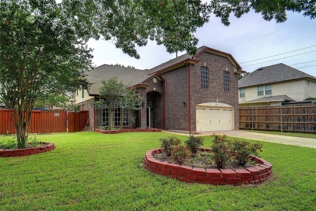 property at 617 Turtledove Ln