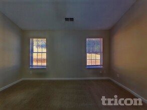 5545 Amber Cove Way in Flowery Branch, GA - Building Photo - Building Photo