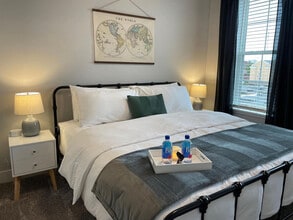 2875 Olentangy River Rd in Columbus, OH - Foto de edificio - Building Photo