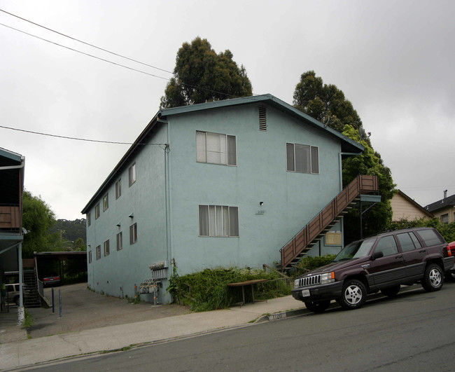 1120 Yuba Ave in San Pablo, CA - Building Photo - Building Photo