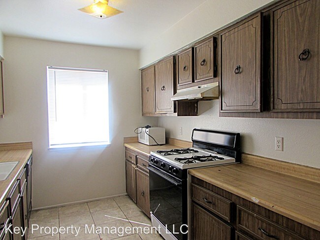 5340 Retablo Ave in Las Vegas, NV - Building Photo - Building Photo