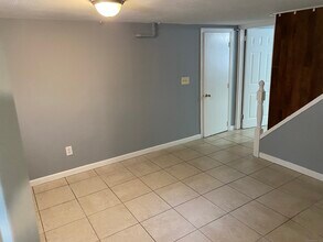 50 N Taylor Ave in Norwalk, CT - Building Photo - Building Photo