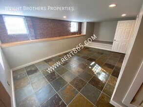 2215 Highland Ave in Knoxville, TN - Building Photo - Building Photo