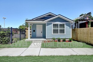 1023 Phelps St in Jacksonville, FL - Building Photo