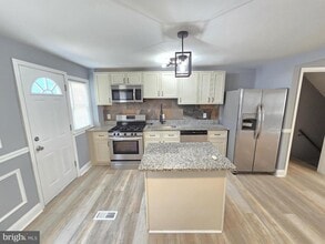 3736 Elmley Ave in Baltimore, MD - Building Photo - Building Photo