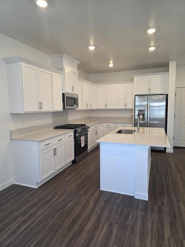 4222 W Cirrus Ln in Eagle, ID - Building Photo - Building Photo