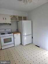 1008 Fairview Ave in Wilmington, DE - Building Photo - Building Photo