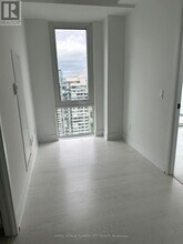 308-3308 Jarvis St in Toronto, ON - Building Photo - Building Photo