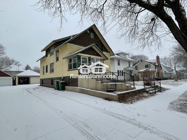 826 1st St NW in Rochester, MN - Building Photo - Building Photo