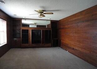 20239 I-30 in Benton, AR - Building Photo - Building Photo