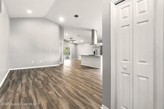 460 Martigues Dr in Kissimmee, FL - Building Photo - Building Photo