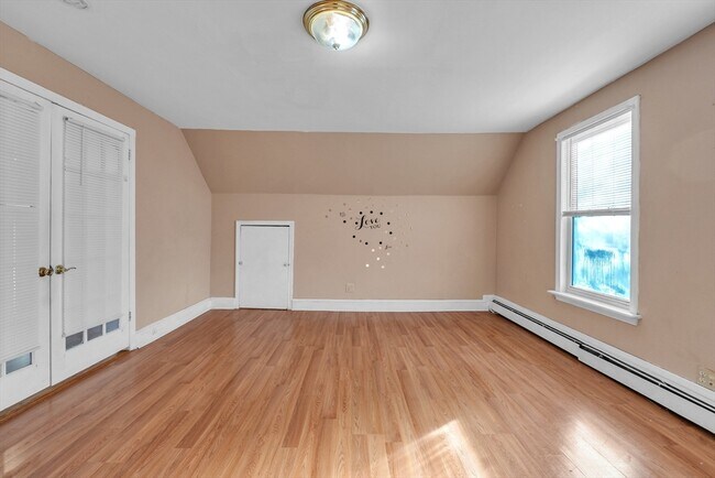 31 Ripley St in Worcester, MA - Building Photo - Building Photo