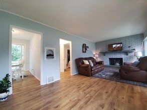 1717 4th Ave SW in Rochester, MN - Building Photo - Building Photo