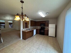 3302 Catalina Dr in Killeen, TX - Building Photo - Building Photo