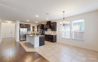 209 Bentley Dr in Midlothian, TX - Building Photo - Building Photo