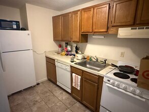 36 Bellvista Rd, Unit 37 in Boston, MA - Foto de edificio - Building Photo