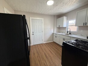 629 Morgan Ave in Akron, OH - Building Photo - Building Photo