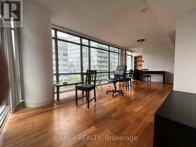 property at 38-738 Grenville St