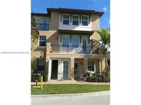 948 SW 147th Ave in Pembroke Pines, FL - Building Photo