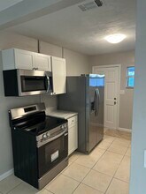 1518 Arizona St in Tallahassee, FL - Building Photo - Building Photo