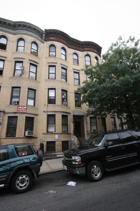 521 49th St in Brooklyn, NY - Foto de edificio
