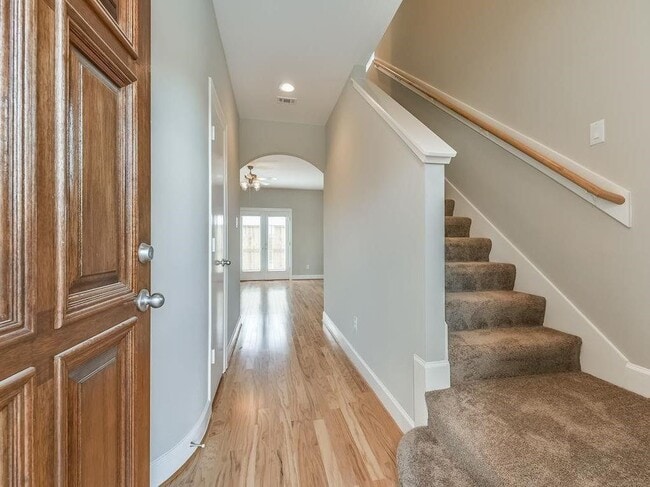 3741 Main Poplar Dr in Houston, TX - Building Photo - Building Photo