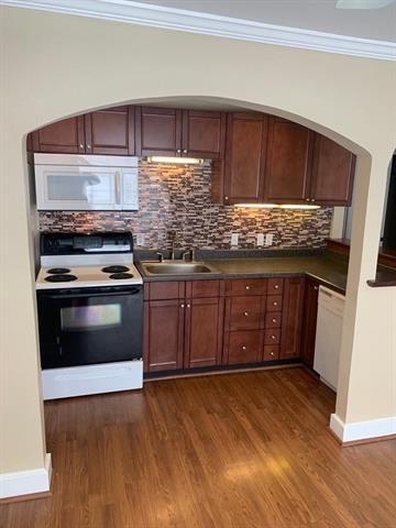 2518 N Fitzhugh Ave in Dallas, TX - Building Photo - Building Photo