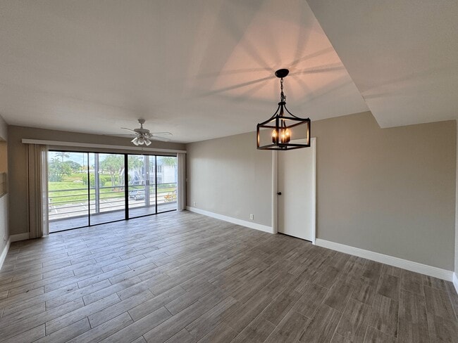 95 Capri B in Delray Beach, FL - Building Photo - Building Photo