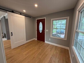 64 Haymaker Ln in Levittown, NY - Building Photo - Building Photo