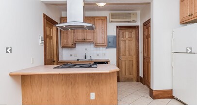 100 Myrtle St in Boston, MA - Foto de edificio - Building Photo