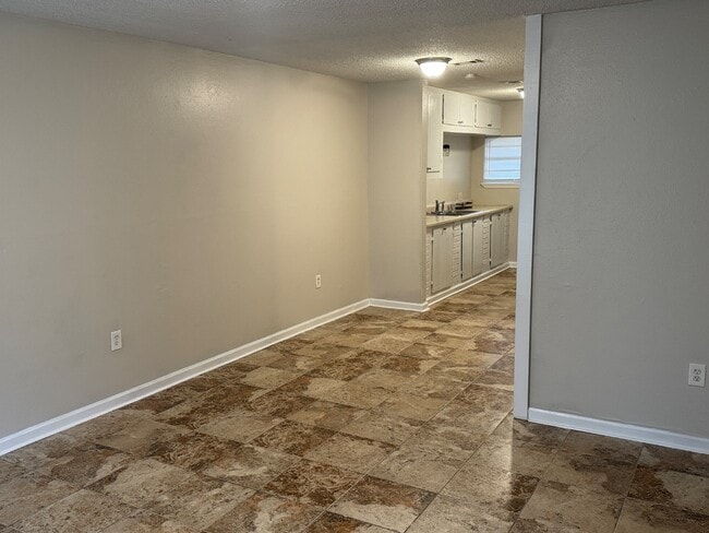 221 Farrell St in Picayune, MS - Building Photo - Building Photo