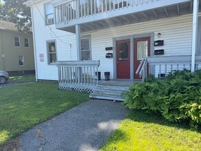 14 Gay St in Winchester, CT - Building Photo - Building Photo