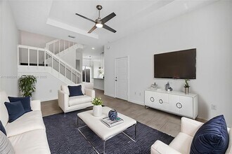 17606 SW 149th Pl in Miami, FL - Building Photo - Building Photo