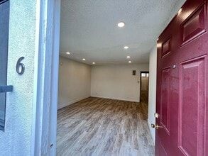 3510 Clarington Ave in Los Angeles, CA - Building Photo - Building Photo