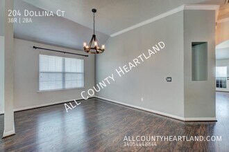 204 Dollina Ct in Norman, OK - Building Photo - Building Photo