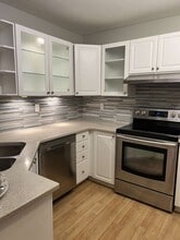 7151 121 St in Surrey, BC - Building Photo - Building Photo