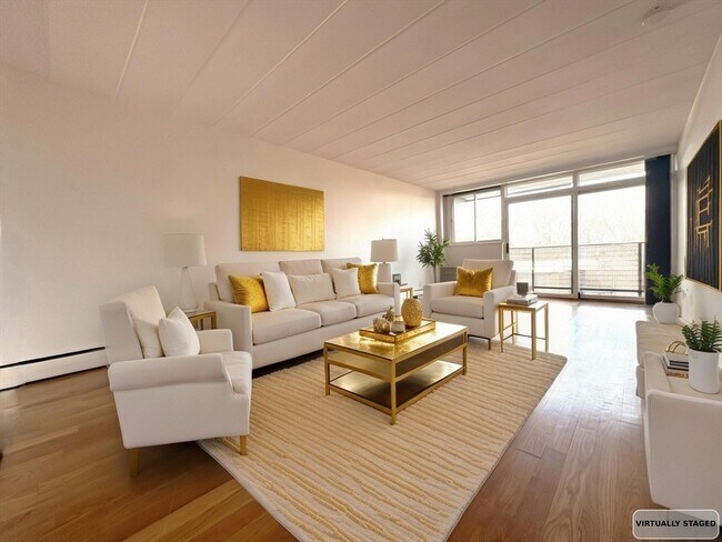 345 Harvard St in Cambridge, MA - Building Photo - Building Photo