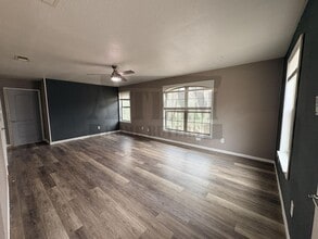 401 Forest Ln in Gun Barrel City, TX - Building Photo - Building Photo