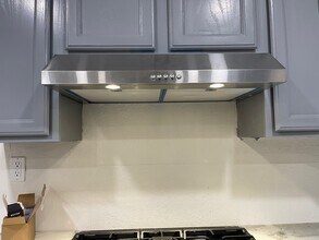 948 Goldenleaf Way in Pittsburg, CA - Building Photo - Building Photo