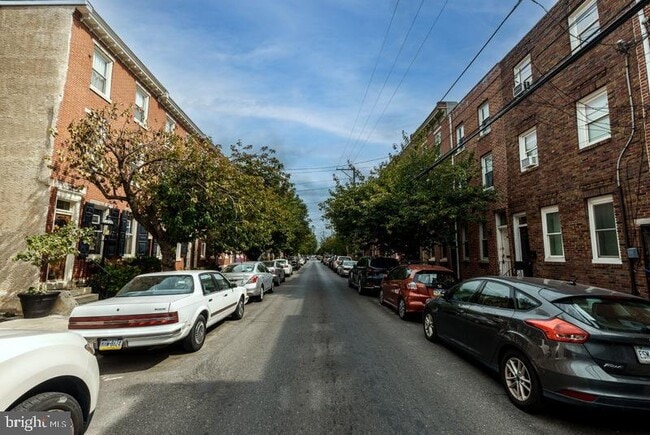 property at 428 Dickinson St