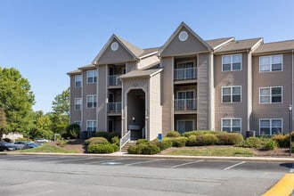 Quarter Mill in Richmond, VA - Foto de edificio - Building Photo
