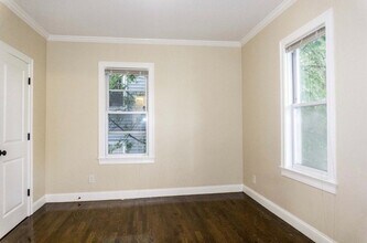 39 Glen Rd, Unit 1 in Boston, MA - Foto de edificio - Building Photo