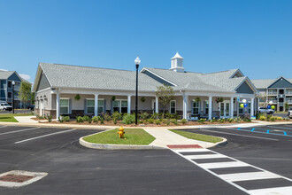 The Rivi Apartments in Foley, AL - Foto de edificio - Building Photo