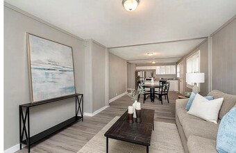 241 S Temple Ave in Indianapolis, IN - Building Photo - Building Photo