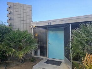 37800 Da Vall Dr in Rancho Mirage, CA - Building Photo - Building Photo