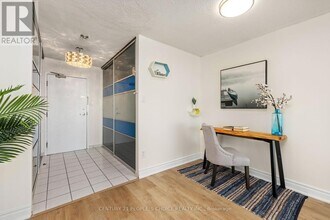 3 Rowntree Rd in Toronto, ON - Building Photo - Building Photo