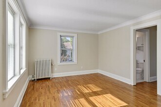 St. Clair in St. Paul, MN - Building Photo - Building Photo