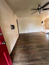 1842 NE 48th St in Oklahoma City, OK - Building Photo - Building Photo