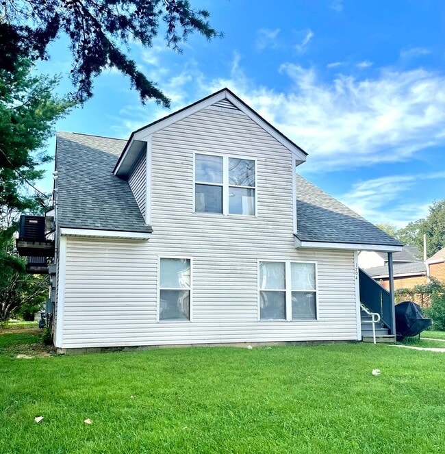 1704 Rowan St in Louisville, KY - Building Photo - Building Photo